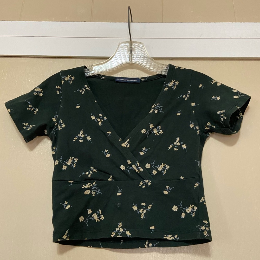 Brandy Melville Top